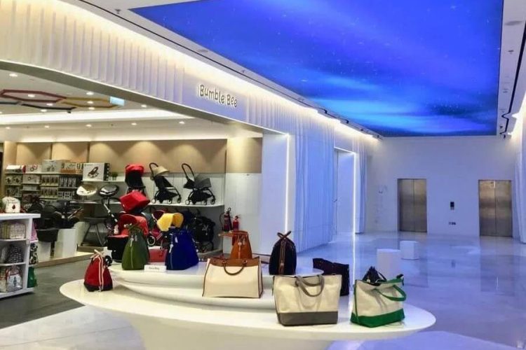 Retail shop lighting