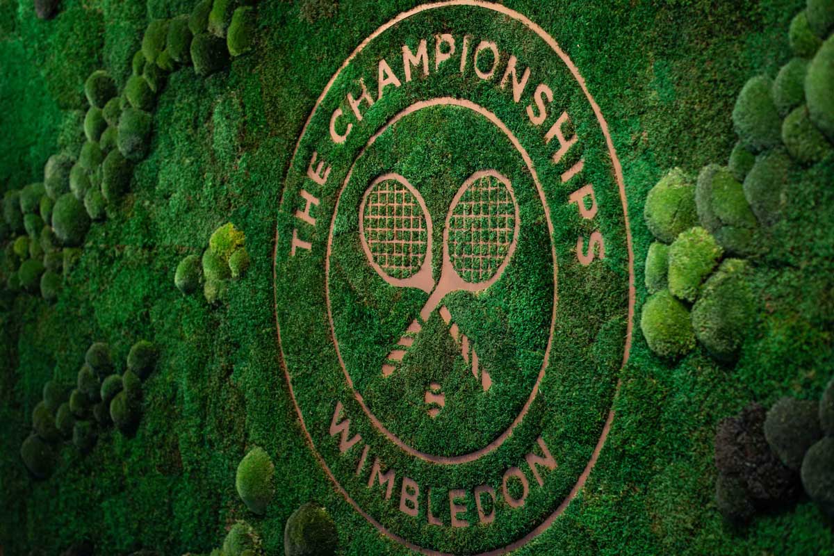 Wimbledon moss wall